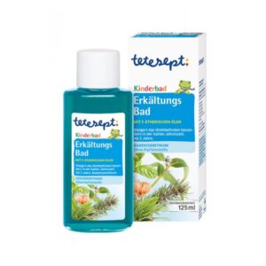 Flasche mit Erkältungsbad für Kinder, 125 ml, in blauem Inhalt, verpackt in einer illustrierten Kartonbox ohne Duftstoffe.