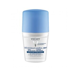 Mineral-Deodorant von Vichy in einer transparenten Flasche mit blauem Deckel, hypoallergen und alkoholfrei.