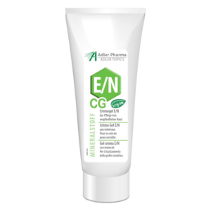 Weißer Tube mit grünem Etikett, Creme-Gel für empfindliche Haut, enthält Mineralstoffe, vegan, 100ml.