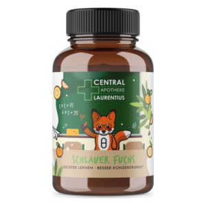 Braune Flasche mit Vitaminen, beschriftet mit "Schlauer Fuchs" und Illustrationen von einem Fuchs und Obst.